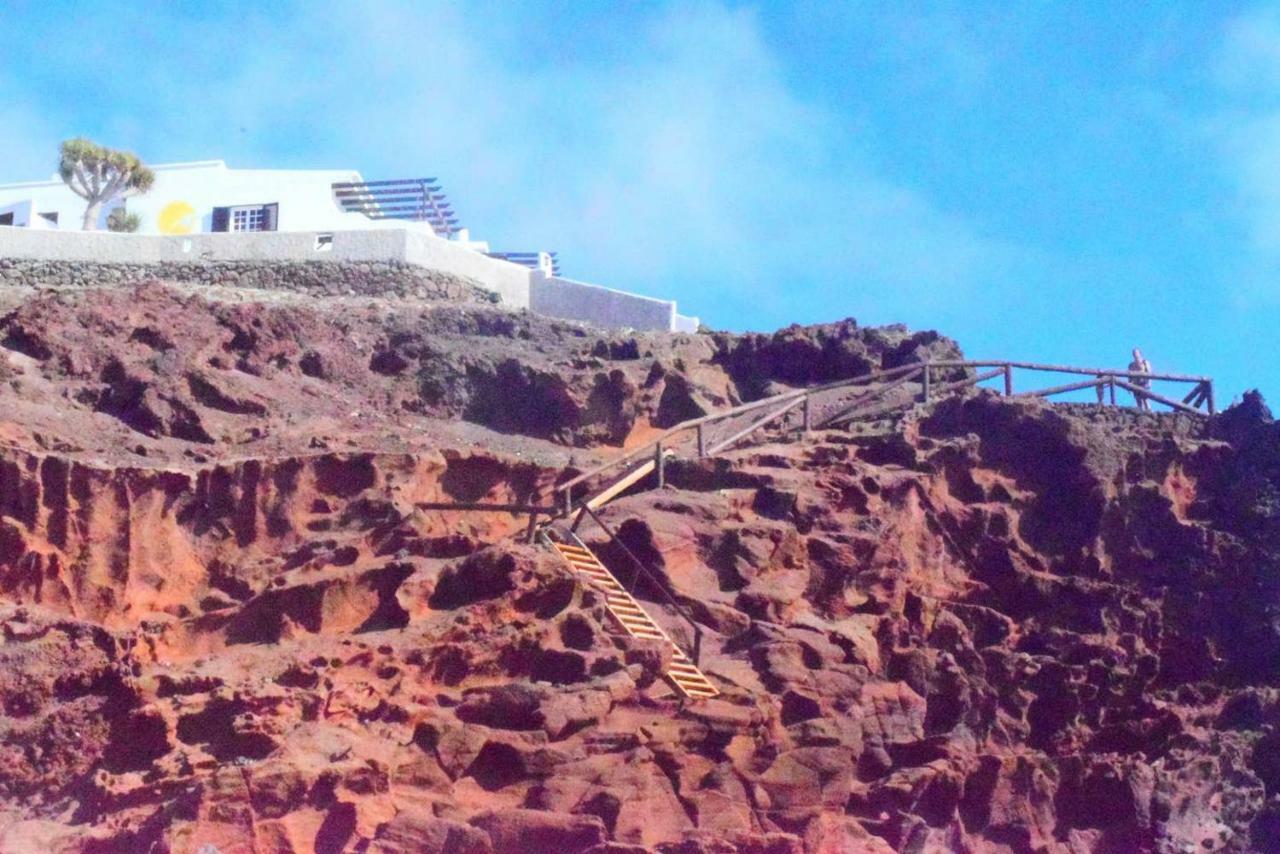 North Cliff Apartment *The Ocean Beneath Your Feet* Galdar Ngoại thất bức ảnh